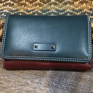 SARALYN soft leather wallet!❤️